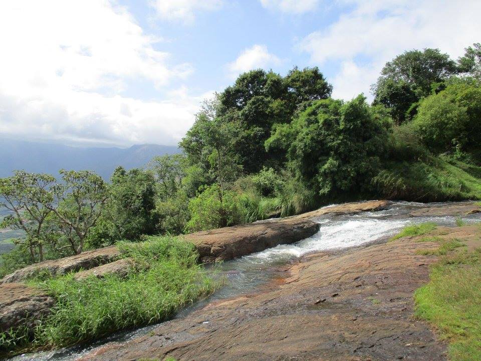 Aruvikuzhy Waterfalls entry details