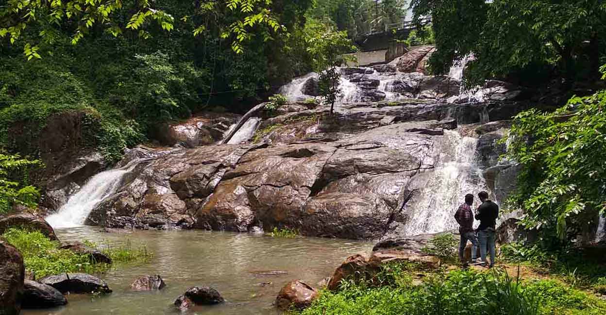 Images of Kottayam Illickal Kallu - Illikkal hill station